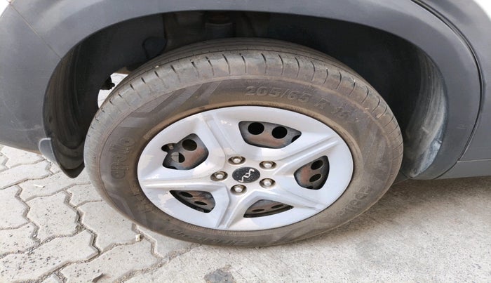 2022 KIA SELTOS HTE 1.5 DIESEL, Diesel, Manual, 97,307 km, tyre