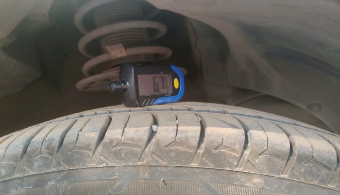 2021 Maruti Ertiga VXI CNG, CNG, Manual, 94,973 km, tyre