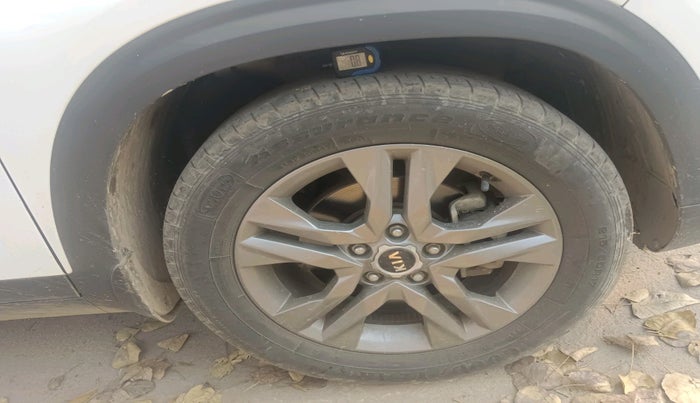 2020 KIA SELTOS HTX 1.5 PETROL, Petrol, Manual, 59,473 km, tyre