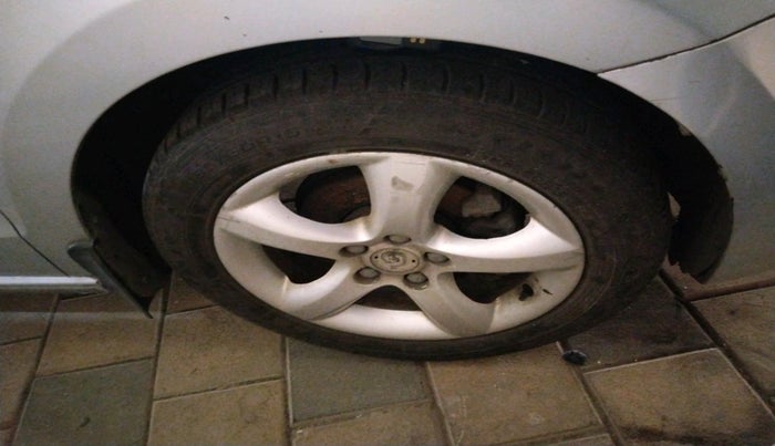 2012 Skoda Rapid ELEGANCE 1.6 MPI AT, Petrol, Automatic, 88,648 km, tyre