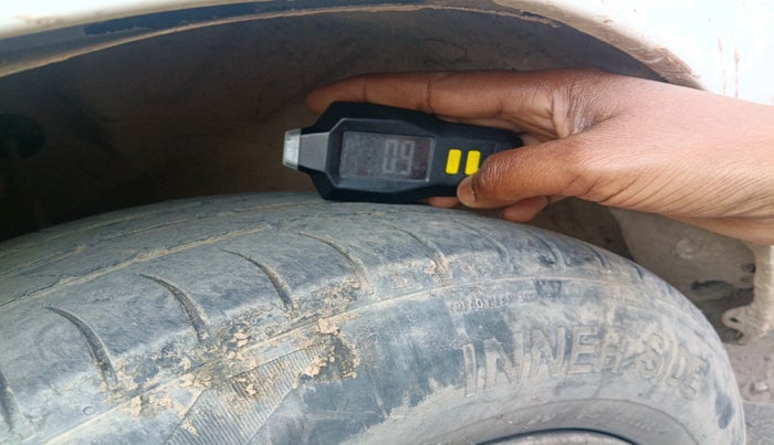 2013 Maruti Wagon R 1.0 LXI, CNG, Manual, 1,29,258 km, tyre