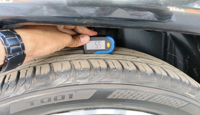 2021 Jeep Compass MODEL S (O) DIESEL 4X4 AT, Diesel, Automatic, 52,482 km, tyre