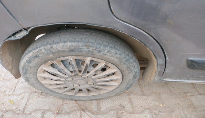 2018 Maruti Wagon R 1.0 VXI, Petrol, Manual, 61,931 km, tyre