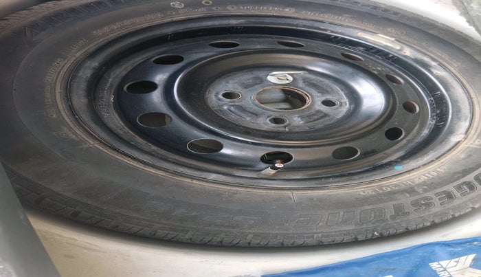 2013 Maruti Ritz VXI, Petrol, Manual, 19,601 km, tyre