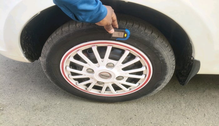 2018 Tata Bolt XE QUADRAJET, Diesel, Manual, 2,18,089 km, tyre