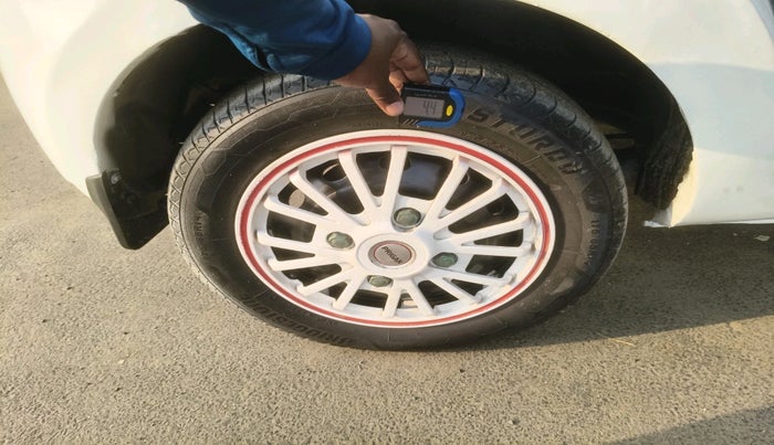 2018 Tata Bolt XE QUADRAJET, Diesel, Manual, 2,18,089 km, tyre