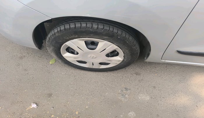 2011 Maruti Wagon R 1.0 VXI, Petrol, Manual, 1,19,012 km, tyre