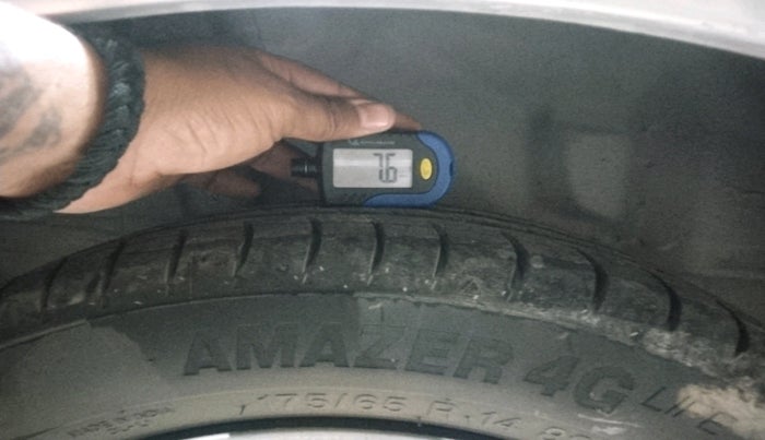 2017 Honda Brio S MT, Petrol, Manual, 55,055 km, tyre