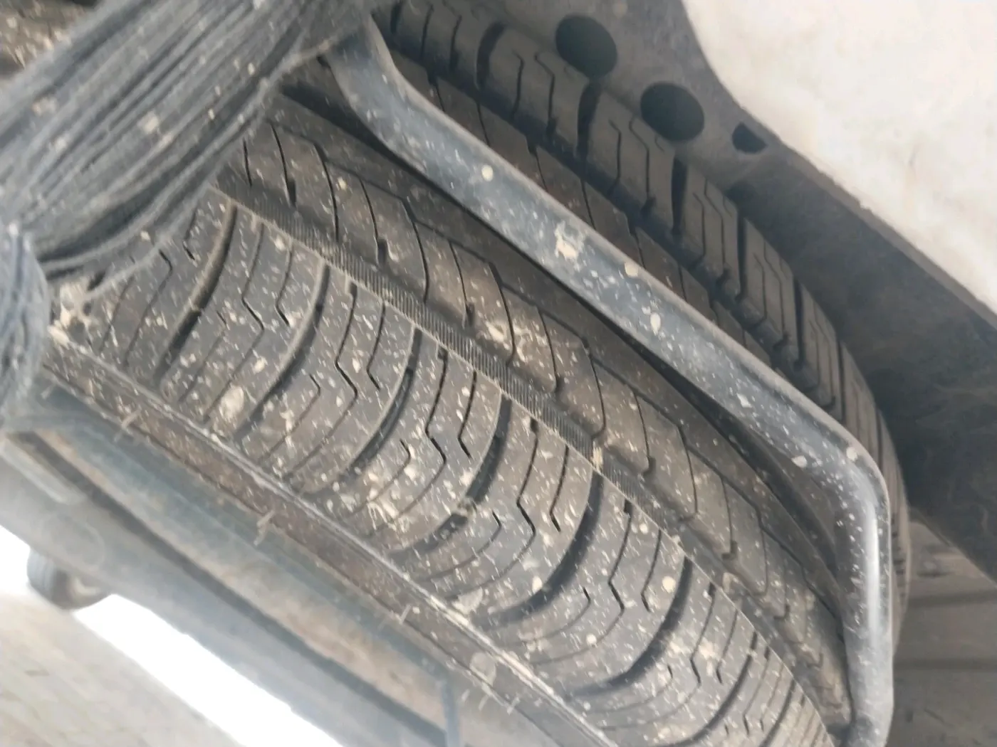 2019 Maruti Ertiga ZXI+ SHVS, Petrol, Manual, 30,995 km, tyre