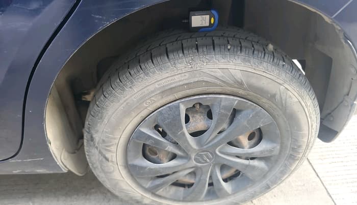 2018 Maruti Swift VXI, Petrol, Manual, 94,981 km, tyre