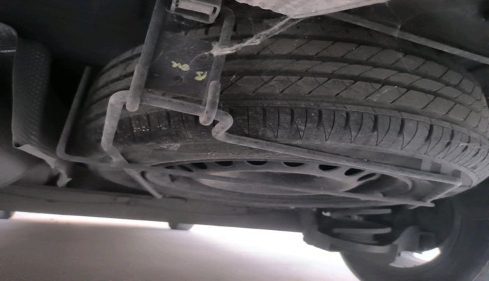 2016 Renault Lodgy 85 PS RXZ, Diesel, Manual, 56,435 km, tyre