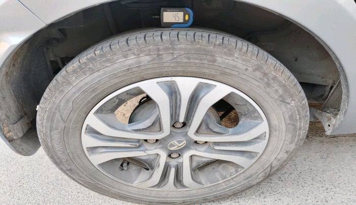 2019 Tata Tiago XZ PETROL, Petrol, Manual, 46,089 km, tyre