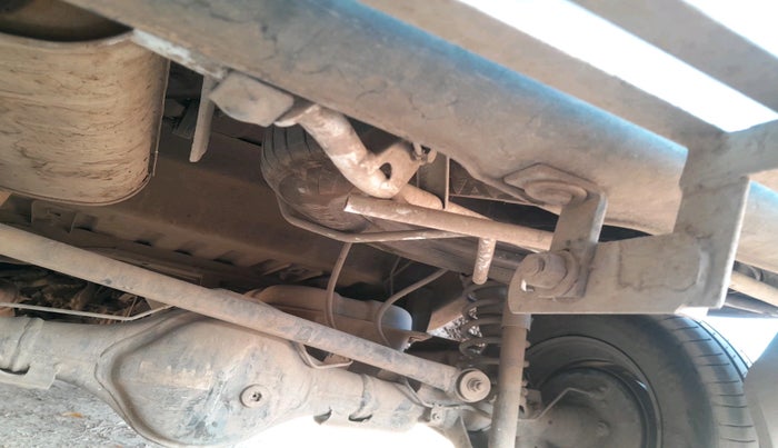 2022 Maruti Eeco 5 STR AC CNG, CNG, Manual, 1,03,119 km, tyre