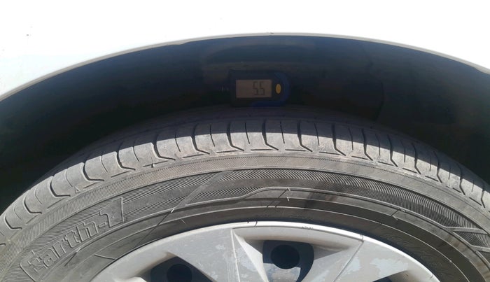 2017 Hyundai Elite i20 MAGNA EXECUTIVE 1.2, Petrol, Manual, 1,23,467 km, tyre