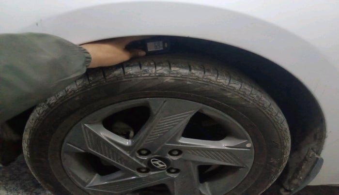 2020 Hyundai Verna SX 1.5 VTVT, Petrol, Manual, 49,028 km, tyre