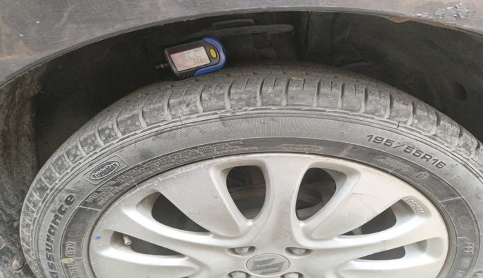 2015 Maruti Baleno ZETA PETROL 1.2, Petrol, Manual, 85,087 km, tyre