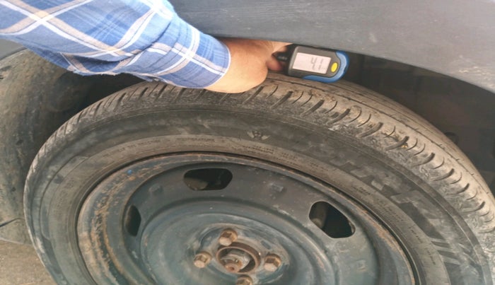 2021 Nissan MAGNITE XL TURBO CVT, Petrol, Automatic, 95,826 km, tyre