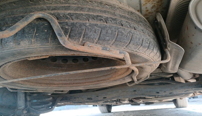 2014 Honda Mobilio 1.5L I-DTEC E, Diesel, Manual, 97,264 km, tyre