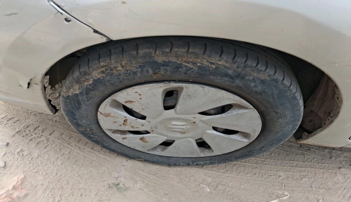 2018 Maruti Celerio ZXI AMT (O), CNG, Automatic, 71,357 km, tyre