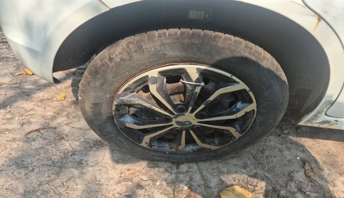 2011 Ford Figo EXI 1.4 DIESEL, Diesel, Manual, 1,34,654 km, tyre