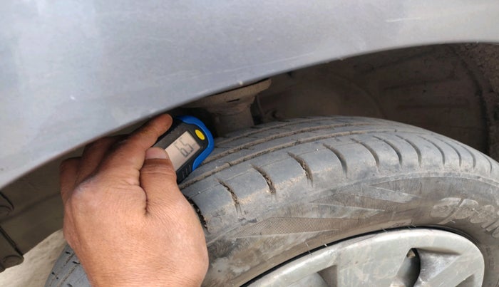 2015 Maruti Wagon R 1.0 LXI CNG, CNG, Manual, 87,697 km, tyre