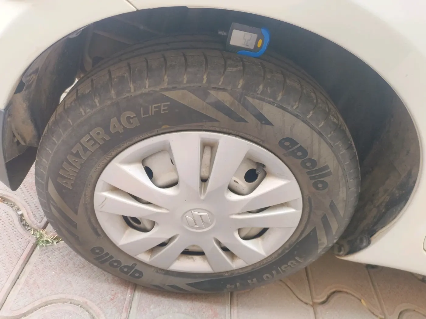 2013 Maruti Swift LDI, Diesel, Manual, 2,81,013 km, tyre