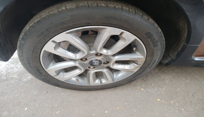 2016 Hyundai i20 Active 1.2 SX, Petrol, Manual, 41,882 km, tyre