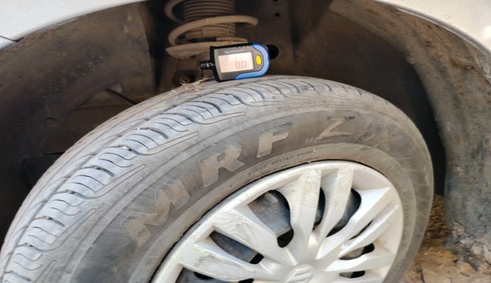 2020 Maruti Dzire VXI, Petrol, Manual, 84,465 km, tyre