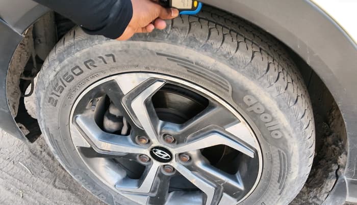2018 Hyundai Creta SX (O) 1.6 DIESEL, Diesel, Manual, 1,42,495 km, tyre