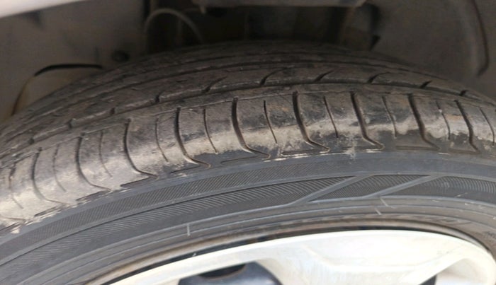 2017 Tata TIGOR XT PETROL, Petrol, Manual, 82,401 km, tyre