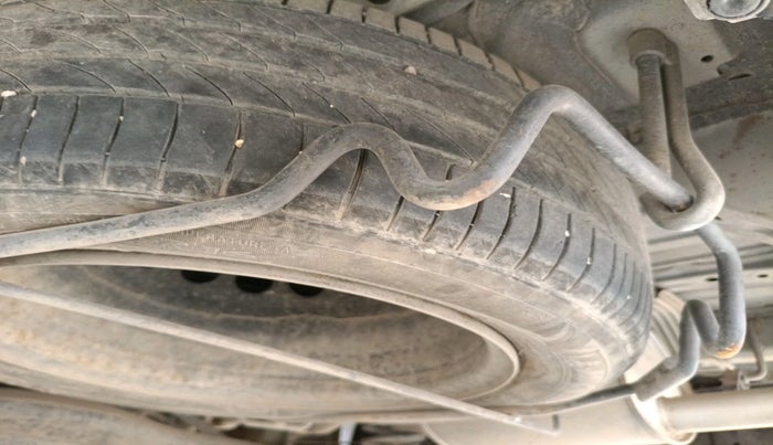 2016 Honda BR-V 1.5L I- DTEC V, Diesel, Manual, 1,83,392 km, tyre