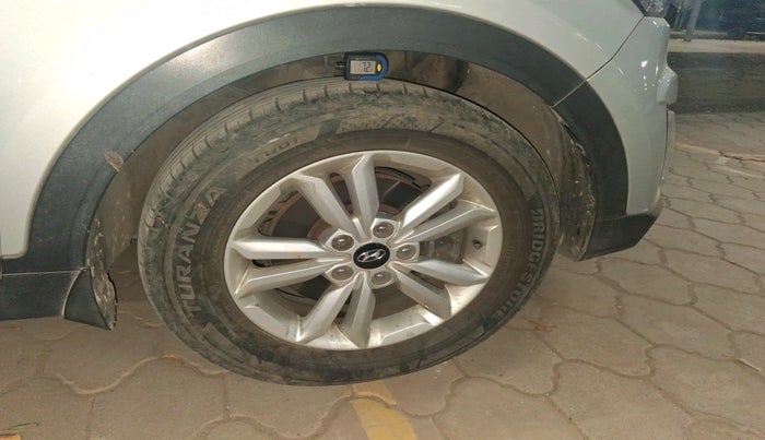 2015 Hyundai Creta SX PLUS AT 1.6 DIESEL, Diesel, Automatic, 89,466 km, tyre