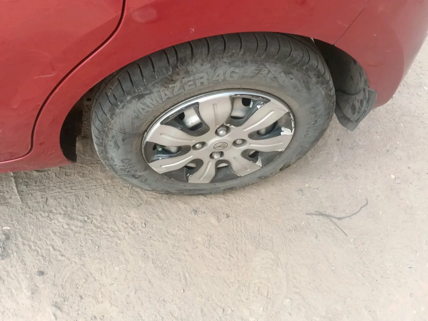 2019 Hyundai NEW SANTRO MAGNA, CNG, Manual, 1,07,040 km, tyre