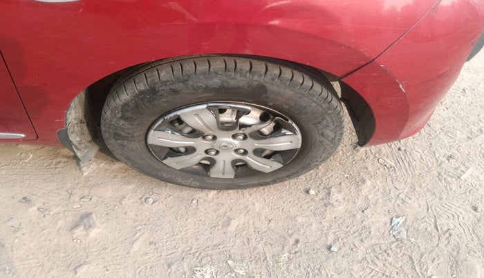 2019 Hyundai NEW SANTRO MAGNA, CNG, Manual, 1,07,040 km, tyre