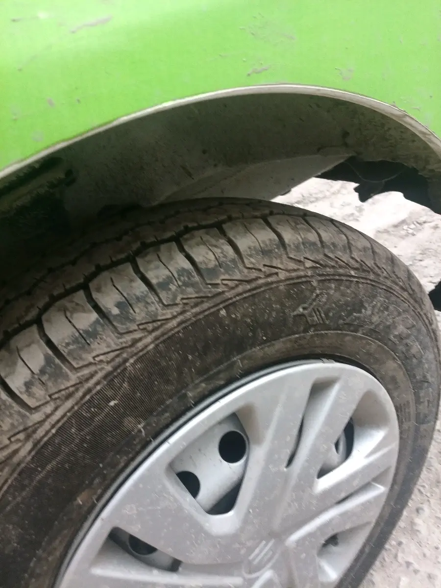 2025 Maruti Eeco 7 STR STD(O), Petrol, Manual, 2,279 km, tyre