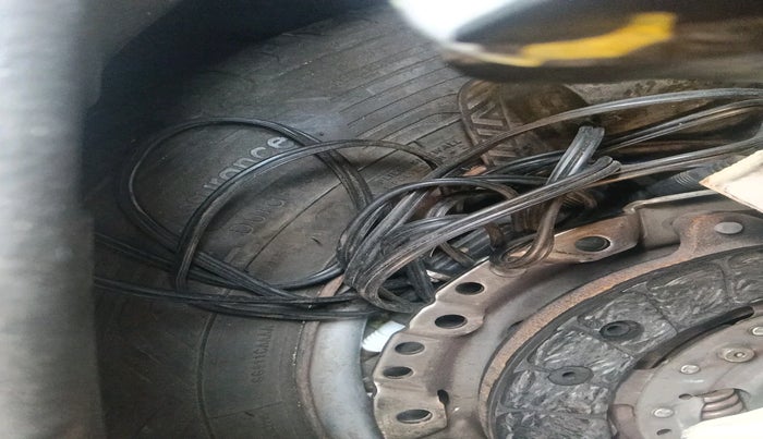 2017 Maruti Wagon R 1.0 LXI CNG, CNG, Manual, 94,149 km, tyre