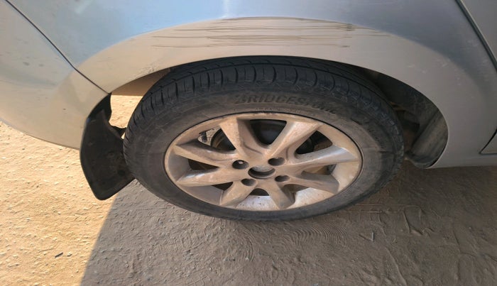 2014 Tata Zest XT PETROL, Petrol, Manual, 1,14,893 km, tyre