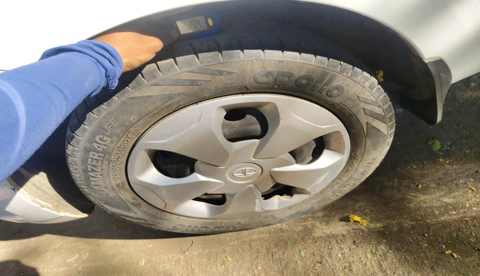 2015 Tata Bolt XM REVOTRON, Petrol, Manual, 54,831 km, tyre