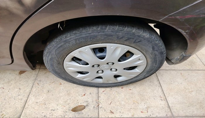 2013 Honda Brio S MT, Petrol, Manual, 41,675 km, tyre