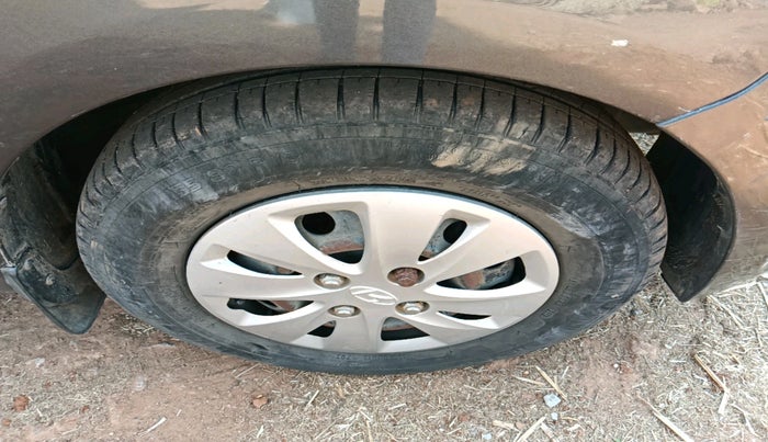 2012 Hyundai i10 SPORTZ 1.2, Petrol, Manual, 66,245 km, tyre