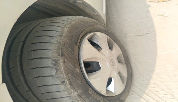 2015 Maruti Wagon R 1.0 VXI, CNG, Manual, 90,149 km, tyre