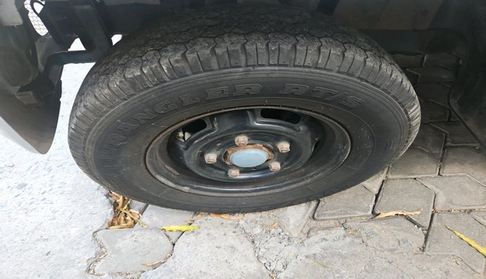 2020 Mahindra Bolero B6 (O), Diesel, Manual, 94,928 km, tyre