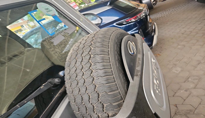 2020 Mahindra Bolero B6 (O), Diesel, Manual, 94,928 km, tyre