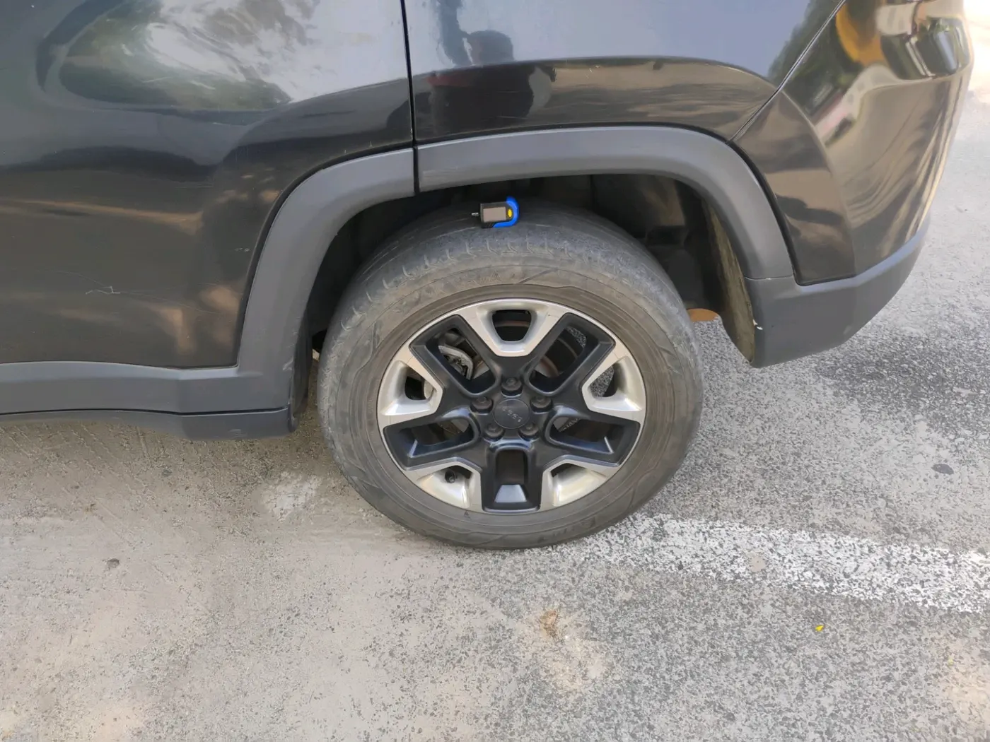 2019 Jeep Compass TRAILHAWK (O) 2.0 4X4, Diesel, Automatic, 1,41,247 km, tyre