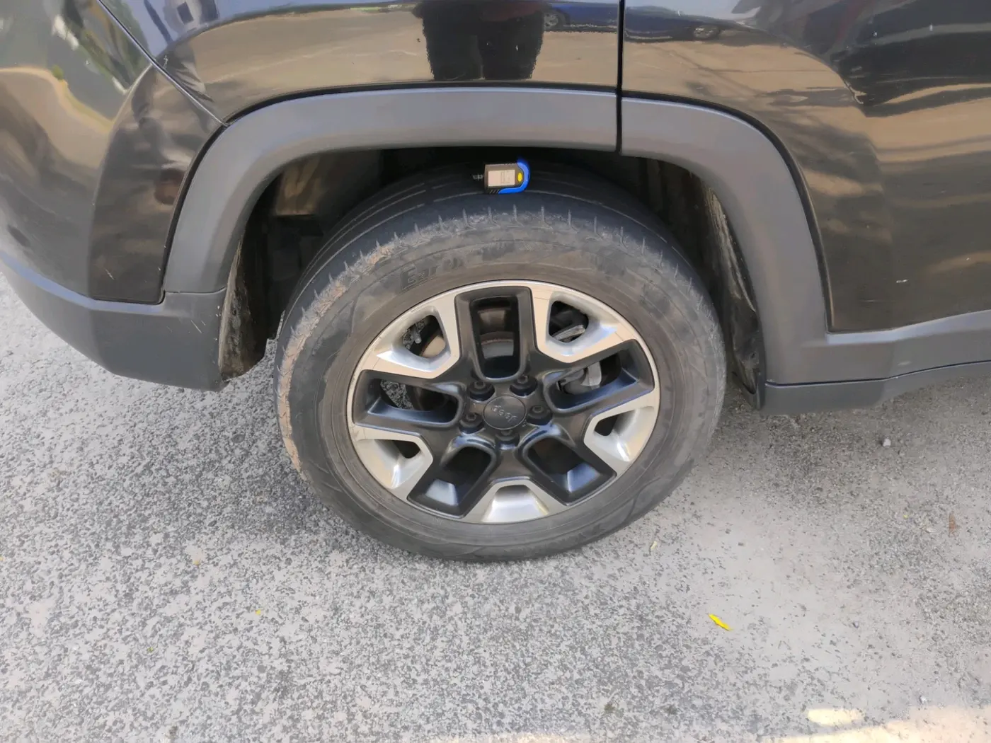 2019 Jeep Compass TRAILHAWK (O) 2.0 4X4, Diesel, Automatic, 1,41,247 km, tyre