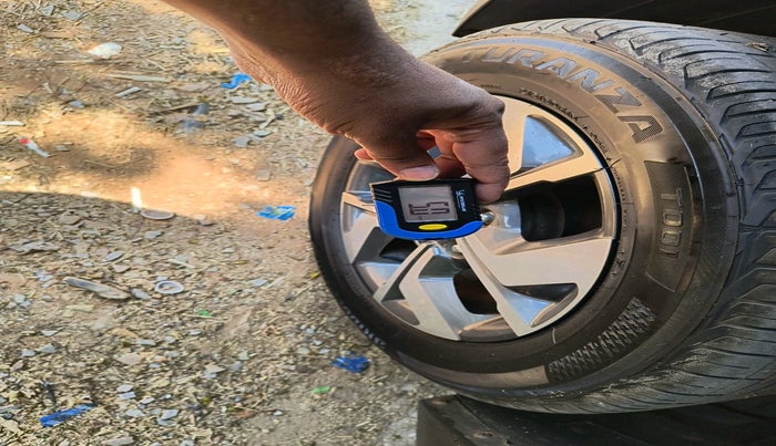 2021 KIA SONET GTX PLUS 1.0 IMT, Petrol, Manual, 1,12,067 km, tyre