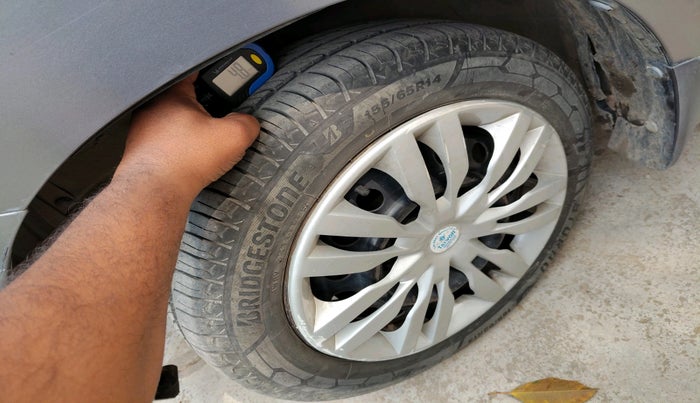 2017 Maruti Wagon R 1.0 VXI, Petrol, Manual, 51,554 km, tyre