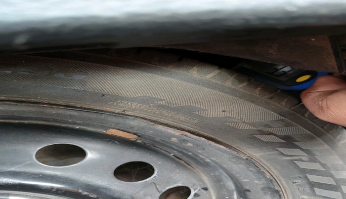 2017 Maruti Wagon R 1.0 VXI, Petrol, Manual, 51,554 km, tyre