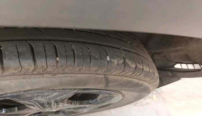 2023 Tata PUNCH ACCOMPLISHED MT, Petrol, Manual, 12,560 km, tyre