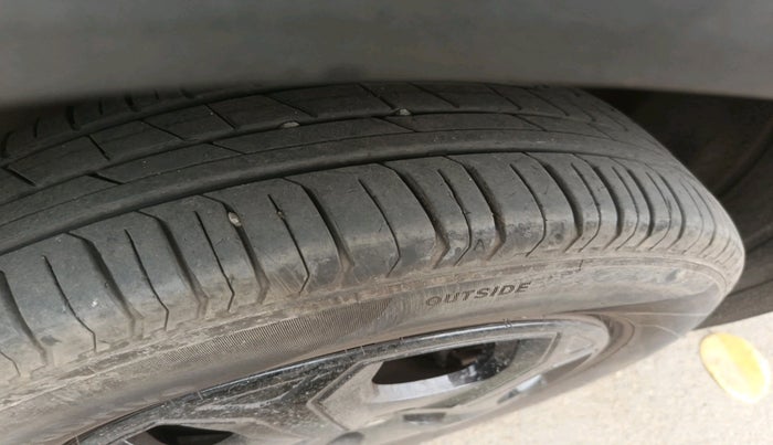 2023 Tata PUNCH ACCOMPLISHED MT, Petrol, Manual, 12,560 km, tyre